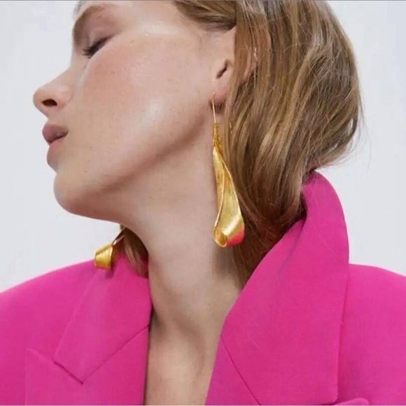 Zara Gold Loop Drop Earrings - Picture 1 of 16